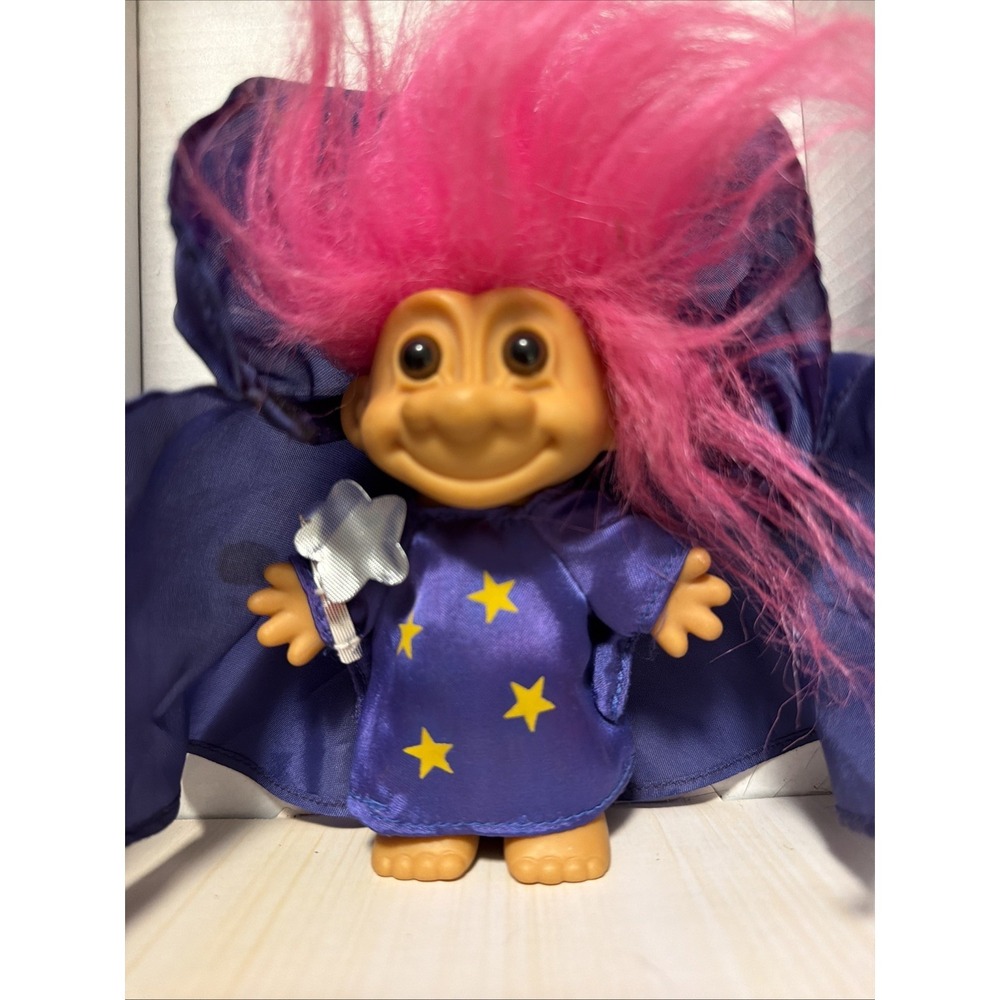 Vintage Russ‎ Berrie Wizard Troll Doll Pink Hair Purple Star Gown & Cape 3 Inch